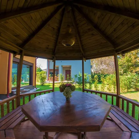 Aparthotel Kirkpinar