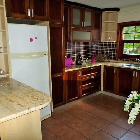 Kirkpinar Lejlighedshotel 3*