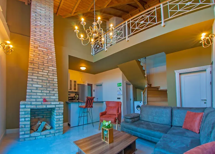 מלון דירות Kirkpinar 3*